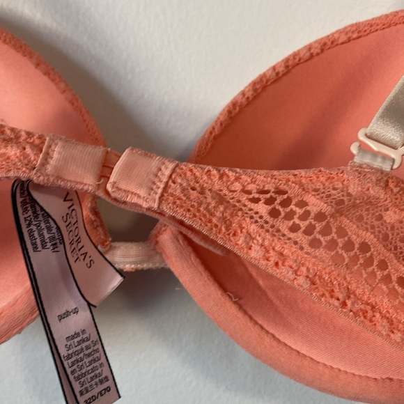 Victoria's Secret Push up Bra Lightly Padded Floral Lace Coral Underwired 32D - Picture 5 of 7